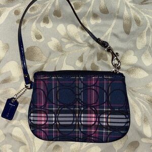 GUC Coach Navy and Pink Tartan Plaid Wristlet